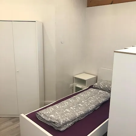 Apartment Oberschwaben - Stelzenhaus Im Naturparadies Mit Mehreren In *