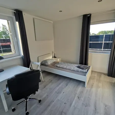 Apartment Oberschwaben - Stelzenhaus Im Naturparadies Mit Mehreren In *